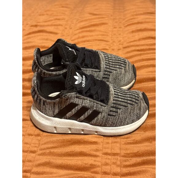 Size 6K Children Adidas Swift Run Easy - Mesh Black - Picture 4 of 7